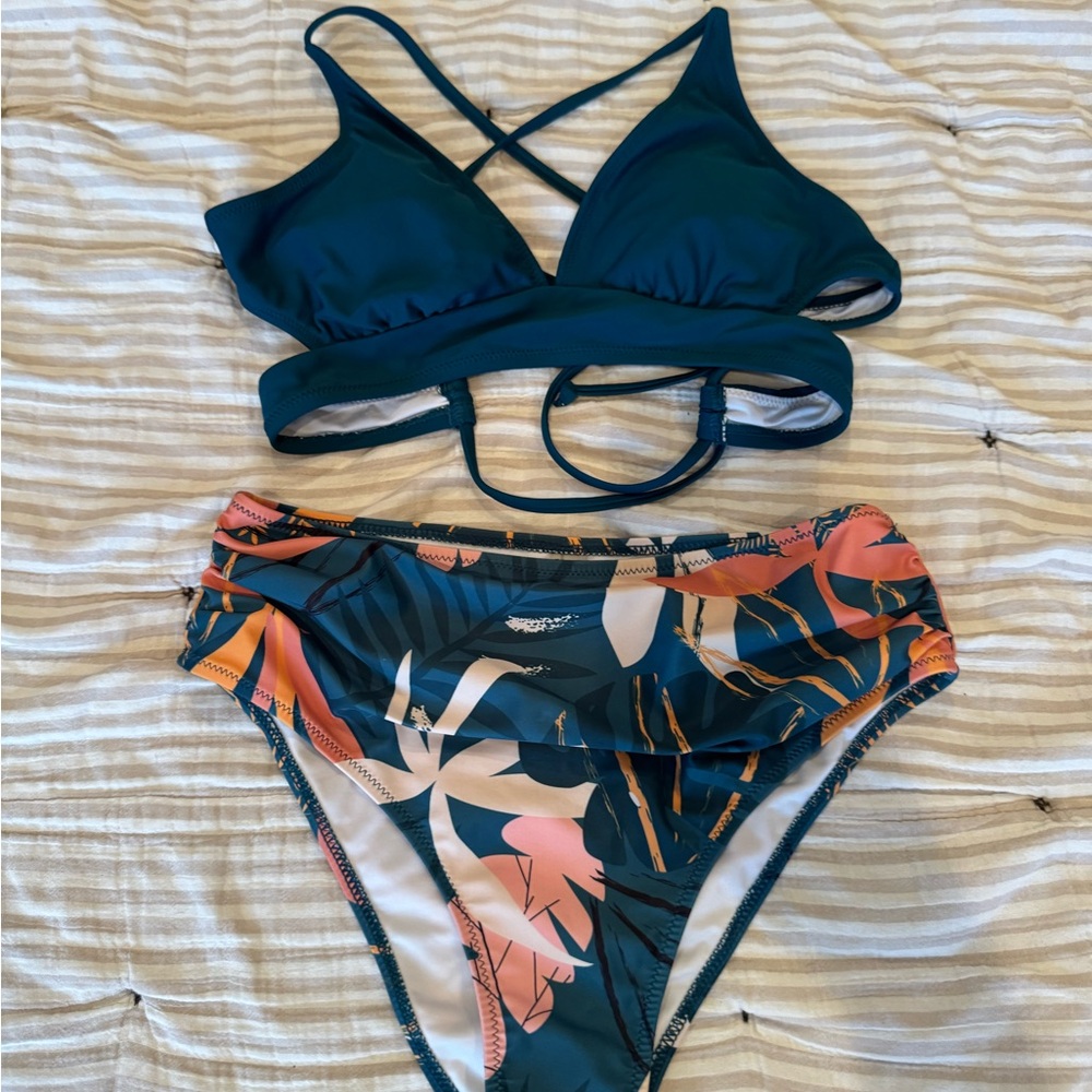 Tropical Print Bikini Set